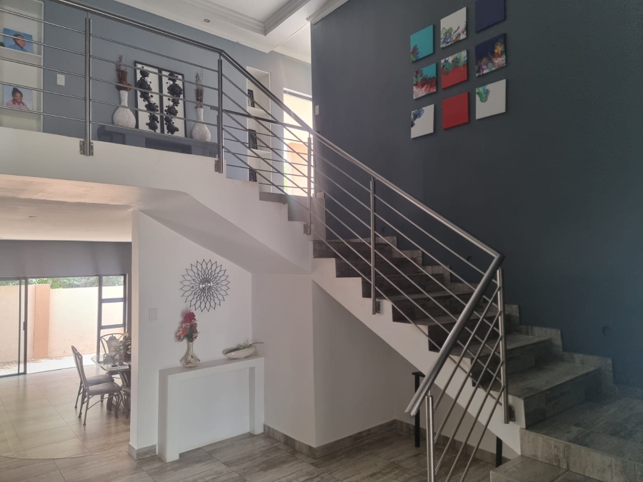 5 Bedroom Property for Sale in Cashan North West